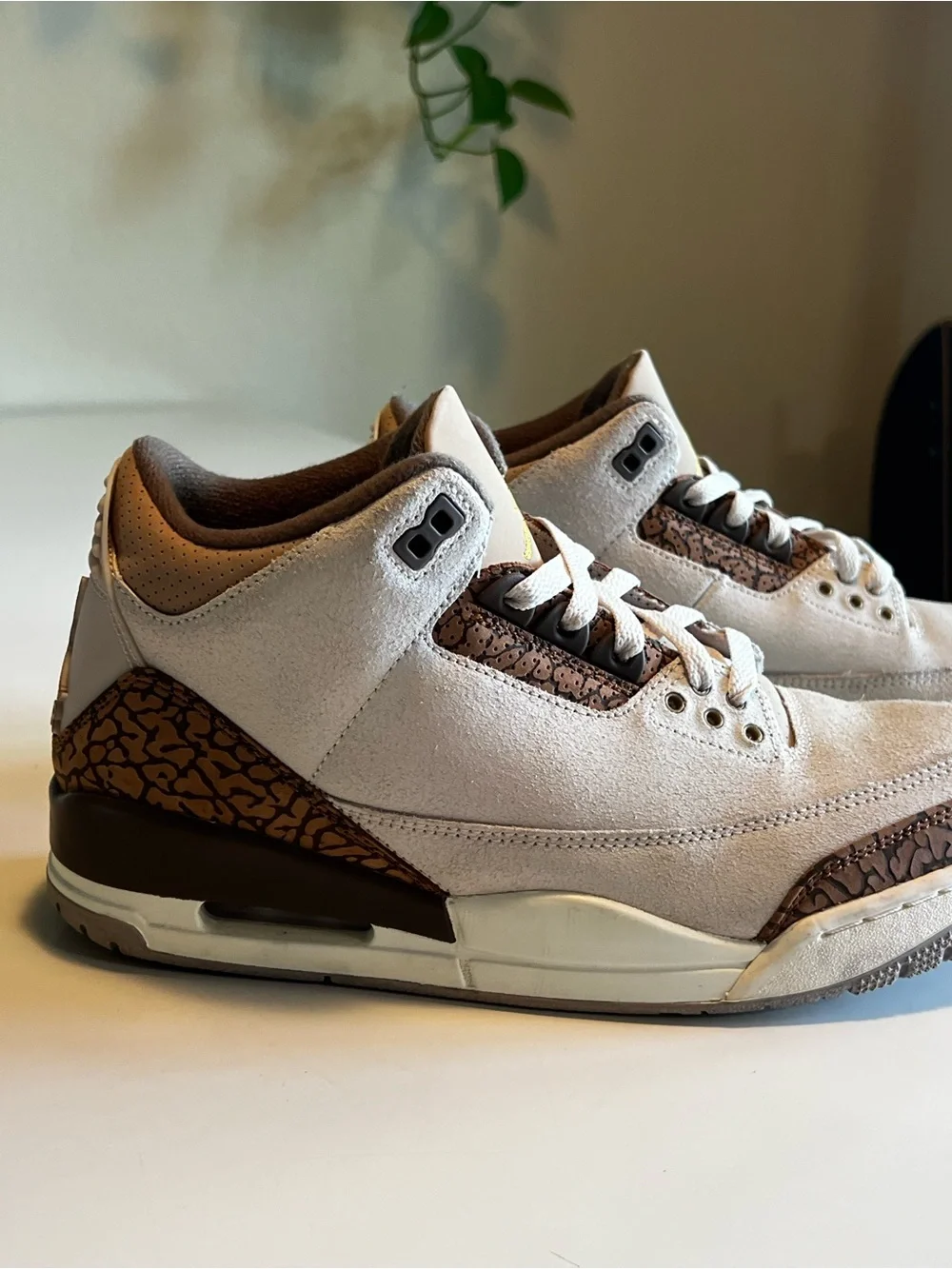 Air Jordan 3 Jordan - Brown/Metallic Gold